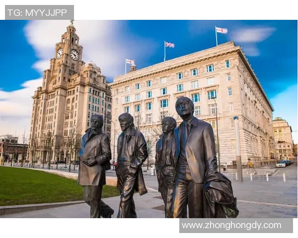 传奇足球明星史蒂夫吉拉德的辉煌职业生涯与不朽足迹回顾